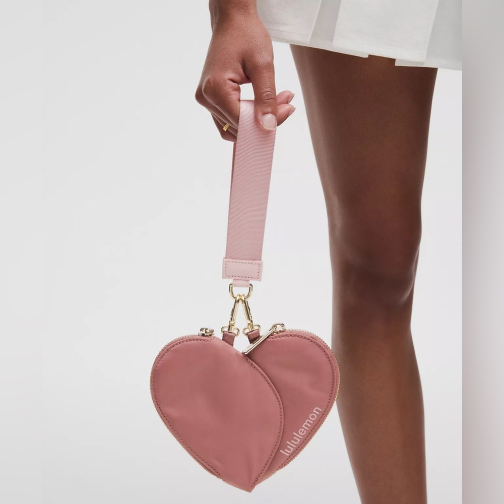 Lululemon Dual Pouch Wristlet Heart- Spiced Chai/Pink Haze/Gold